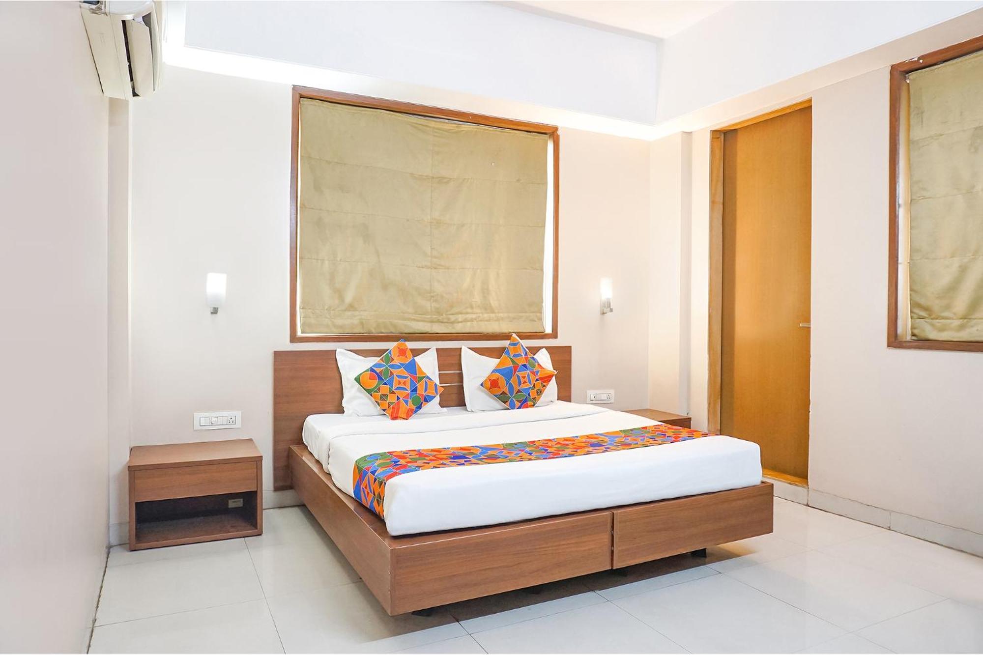 Fabhotel Classic Executive Phursungi 외부 사진