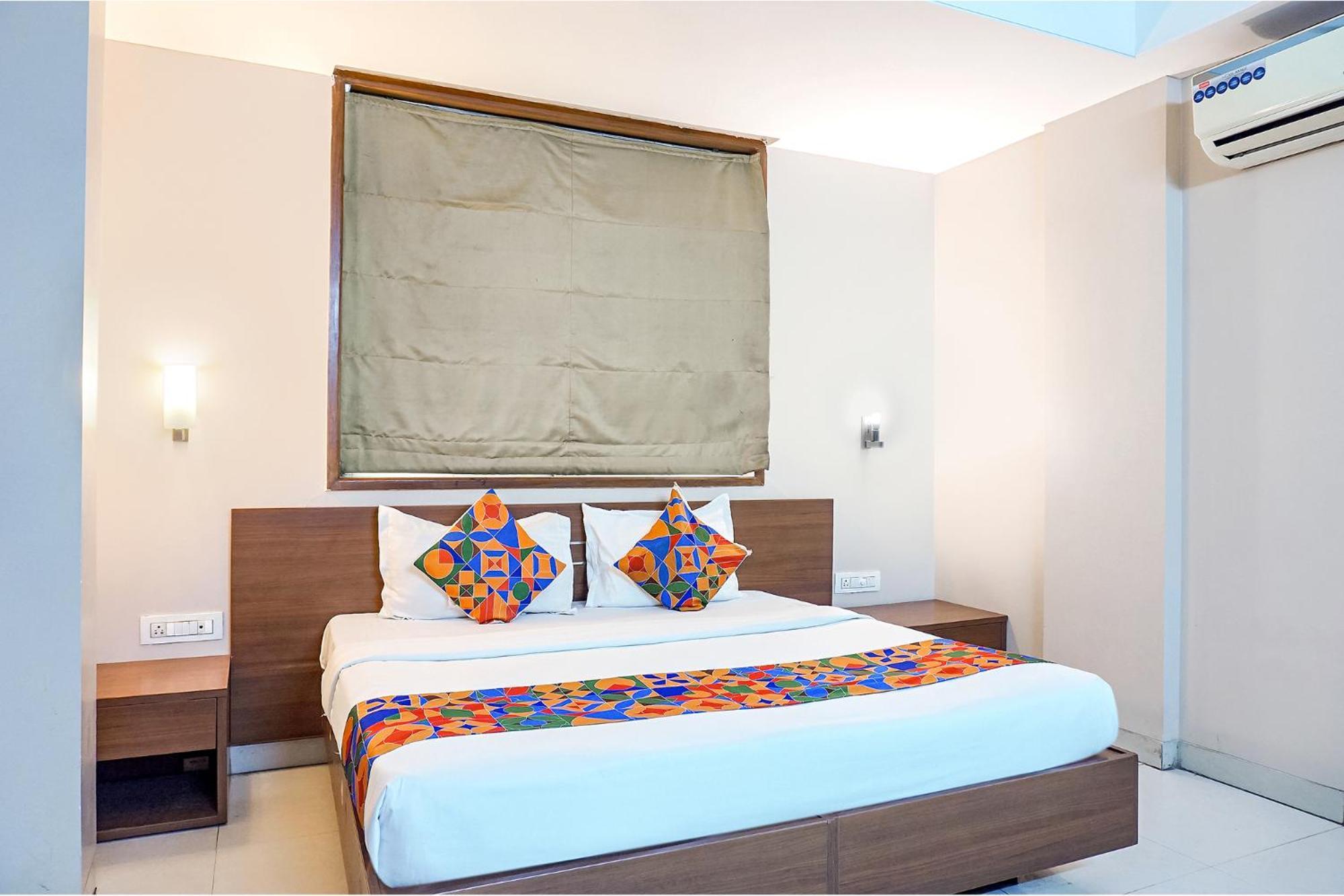 Fabhotel Classic Executive Phursungi 외부 사진
